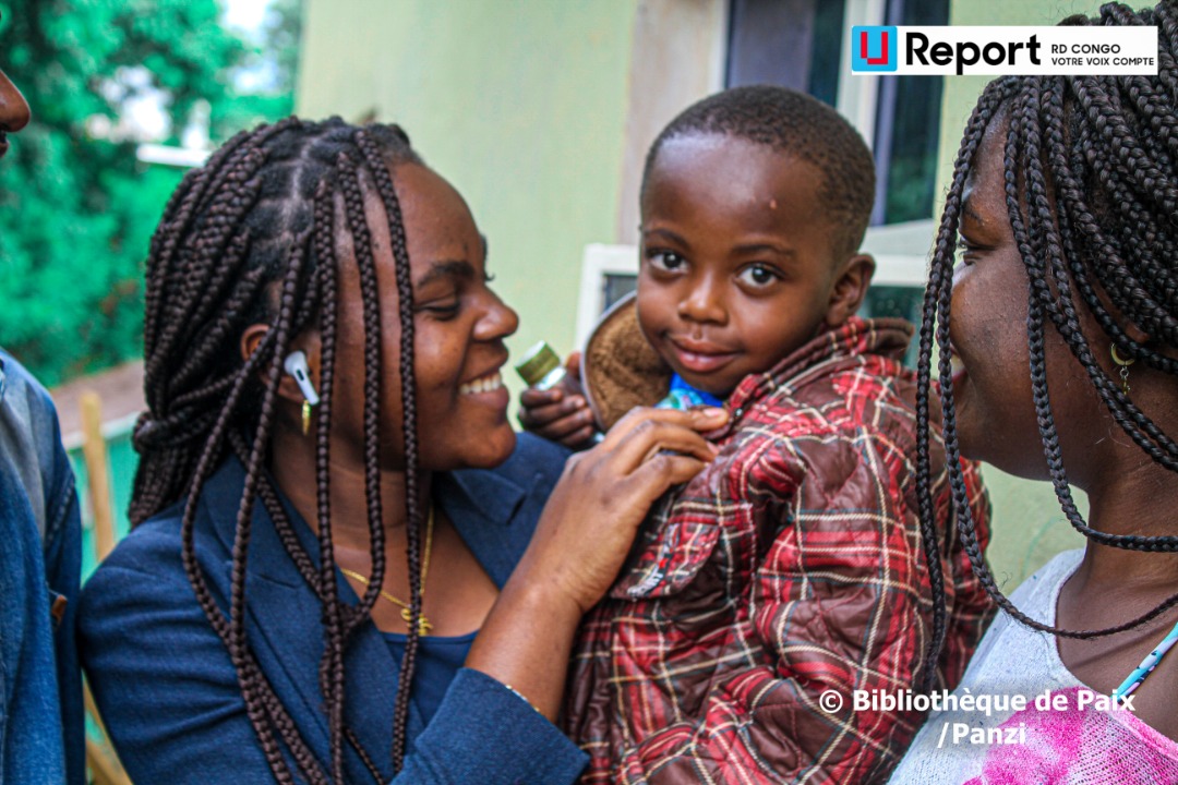 lucbienfait's tweet photo. 📍#U_Action à Bukavu

La communauté U-Report Ibanda a célébrée ce 23 nov, la #JournéeInternationaledelEnfance que le monde célèbre chaque 20 novembre.

À la Bibliothèque de Paix/Panzi, les enfants ont appris sur leurs droit et le sport.

@BukavuMairie @ureport_rdc @UNICEFDRC https://t.co/WcDxCmZR7T