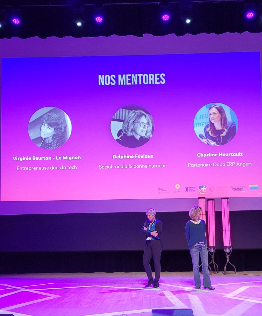 DelpheF's tweet photo. Ce soir, en clôture de la #ConnectedWeek et de #ConnectedWomen, c'est le #ShowFDO by @FDOuest un prix pour encourager les femmes des Pays-de-la-Loire qui innovent dans le #numérique et la #tech ⚡️ https://t.co/OEhOz3Qkw2