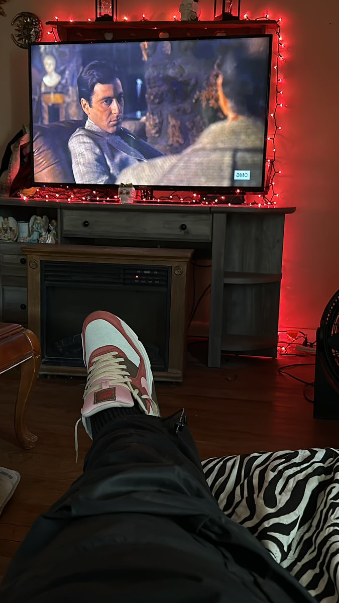 bchasinkicks's tweet photo. @snkr_twitr #ThanksgivingKicks & #TheGodFather π¦ https://t.co/sICb8JhwTu