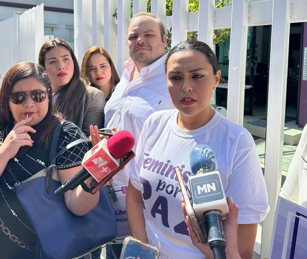 SergioGilRu's tweet photo. En @MovCiudadanoVer no vamos a permitir ningún tipo de violencia a ninguna mujer en #Veracruz, siempre estaremos como sus aliados. https://t.co/cKWDFf1FQ2