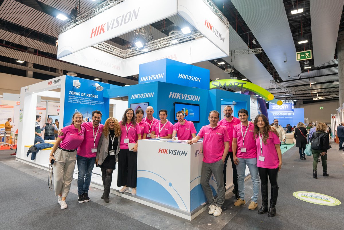Cerramos <a href="/SIMOEDU_/">SIMO EDUCACIÓN</a> tras 3 días espectaculares en los que hemos presentado HALO Education y nuestras soluciones para el sector educativo. Muchas gracias a todo el equipo #Hikvision y a @ClassinTheBox por estar a nuestro lado. ¡Y a todos aquellos que os habéis acercado!

#Educación