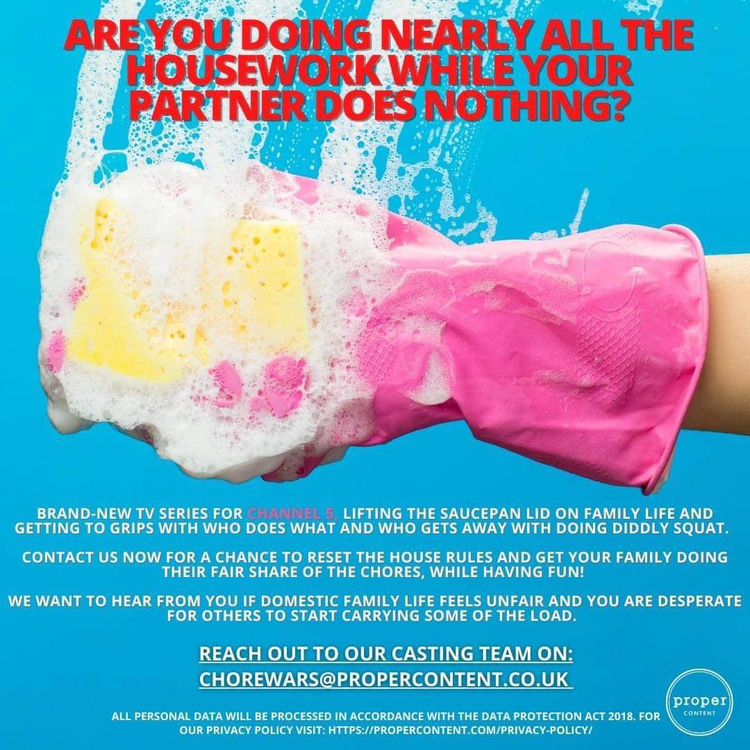 The_CastingCrew's tweet image. / #CASTINGCALL /

#ProperContent are looking for people to take part in a brand-new #tv series for @channel5_tv which lifts the saucepan lid on #family #life and gets to grips with who does what 🧤🧽 🏠 

📧 chorewars@propercontent.co.uk

#cleaning #clean #home #thecastingcrew