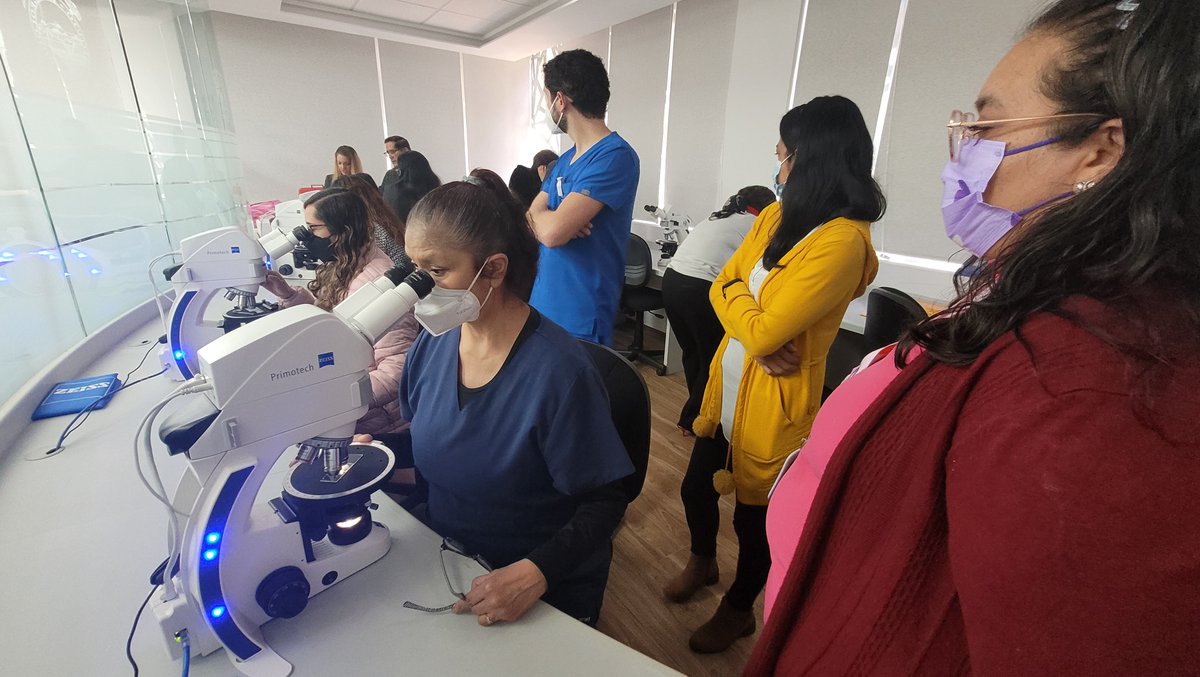 InstGeolUNAM's tweet photo. El Centro Nacional de Rehabilitación "Luis Guillermo Ibarra Ibarra" con el apoyo del Instituto de Geología (IGL) y en colaboración con Zeiss, impartió el curso precongreso "Correcta Identificación e Interpretación de Cristales en Líquido Sinovial” 
#IGLInterinstitucional https://t.co/R8ktgCZBmc