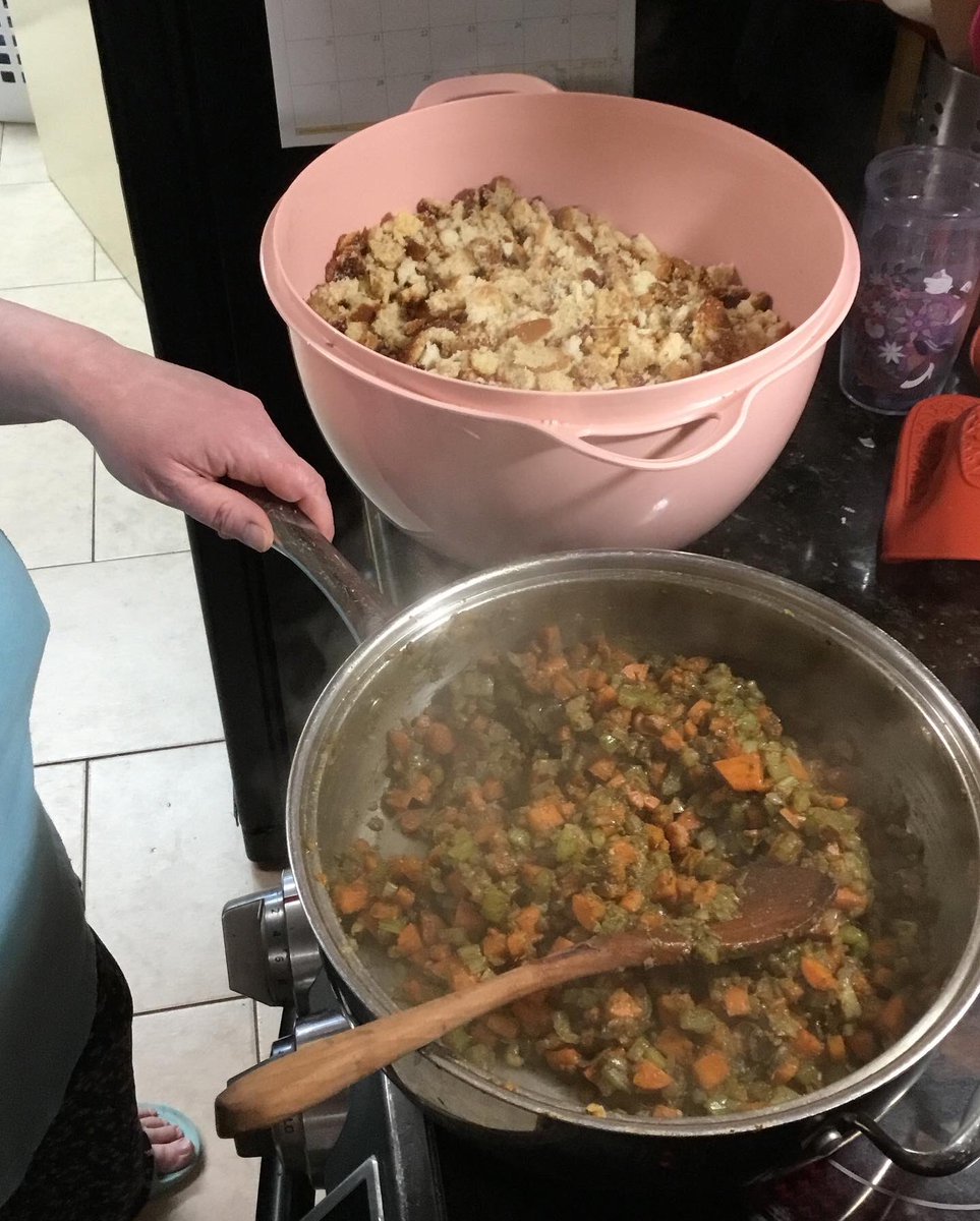 It’s the big day!  Prepping several long bake #glutenfree side dishes on Wednesday to ease the work on #thanksgiving. Spicy strawberry cranberry sauce, candied yams, and cornbread dressing ready. Now for the rest. 😅 #celiac #TopChefJr