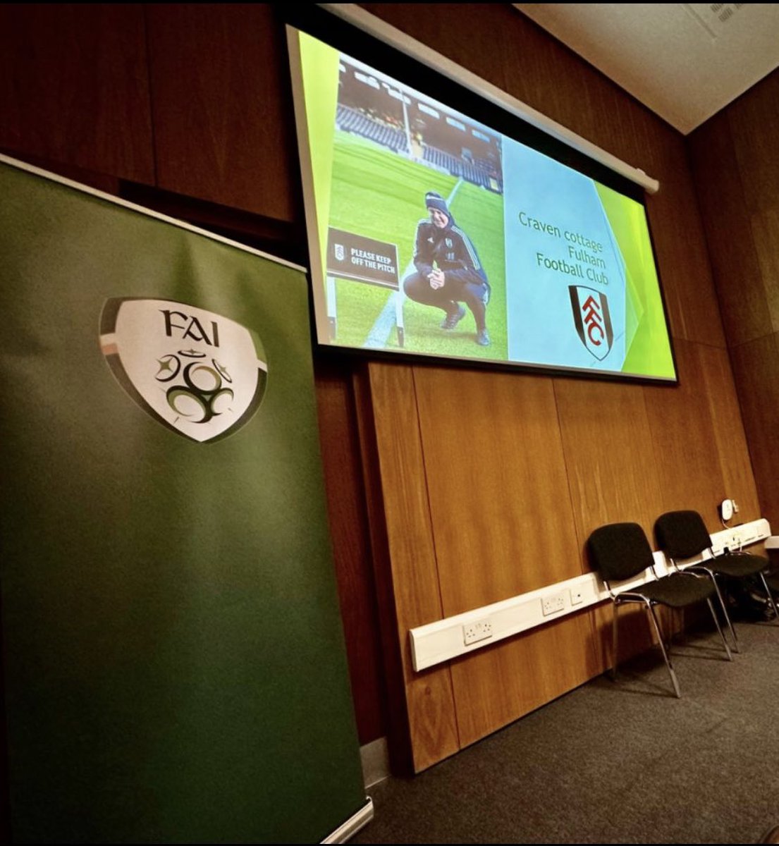 A privilege to be speaking at the @FAIreland @SSEAirtricityLg  pitch workshop today at the FAI conference centre about pitch construction and management. Fantastic day with great people. @WalterHolleran @UEFA @SSEAirtricityLg