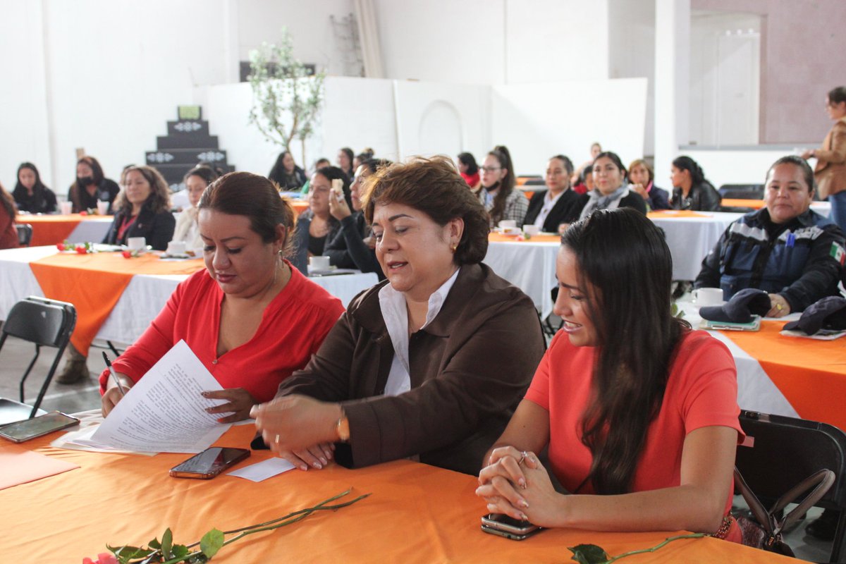 Chela Juárez tweet media