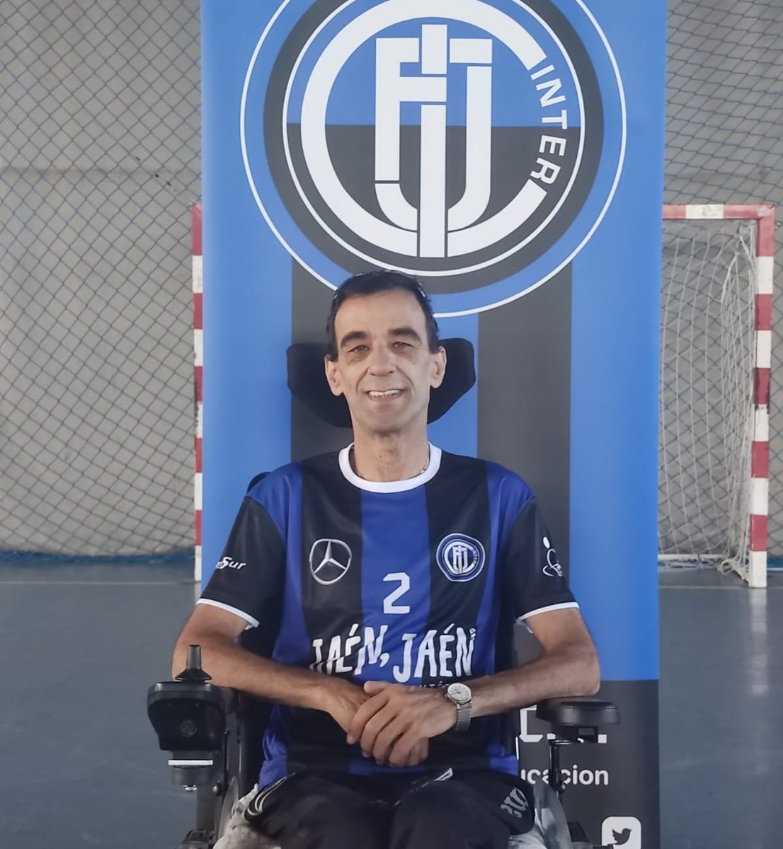 InterJaen's tweet photo. #InterFPC | Hoy es día de felicitaciones en el equipo #PowerChairFootball 👏🏻 En esta ocasión queríamos felicitar a nuestro "Dandy" por su 58º cumpleaños! 🥳 Que sigas cumpliendo muchos más 🎂 y sigas con esa personalidad que te caracteriza en la pista! ♿⚽ https://t.co/gPEAhRiRRG