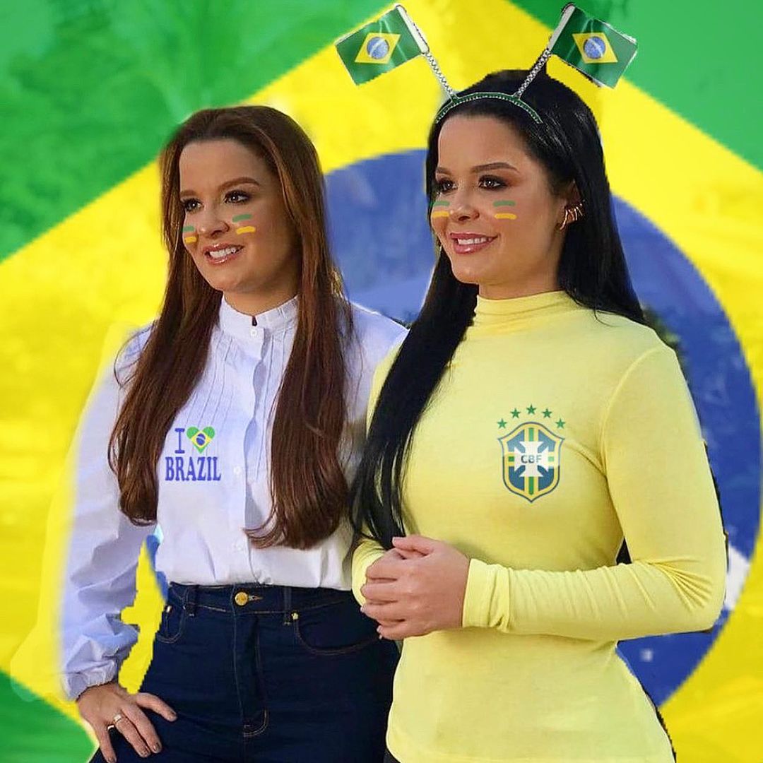 doceboiadeira's tweet photo. @maiaraemaraisa bora pra cima brasil!💛💚🇧🇷
Cantora: @maiara @maraisa
Dupla:@maiaraemaraisa
#MaiaraEMaraisa #copadomundo #maiaraemarais #amomaiaraemaraisa🎵🎶 #workshowlive🔥 #duplasertaneja https://t.co/G1S40Tzbhs