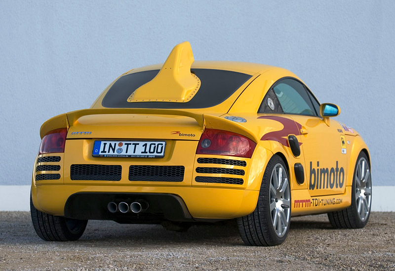 TalsMelkis's tweet photo. Pateicoties MTM(Motoren Technik Mayer), Audi TT, kas galvenokārt izcēlās ar dizainu, beidzot(2007) kļuva pamanāms arī ar ātruma/jaudas sasniegumiem. Lai arī ~1000zs divmotoru TT Bimoto nesasniedza plānotos 400 km/h (Nardo 390,6 Papenburgā 393), tas ir velnišķīgi ātri #Bimotore https://t.co/Ml8KduZUqz