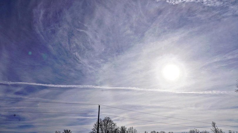 WOLFMOONSPIRIT7's tweet image. #weatherwarfare #weathermanipulation #artificialclouds #dimmingthesun #saveourearth #saveourwildlife #nature #defendnature #lookup  #climateterrorism #difficultybreathing #GeoEngineering #frequencies #chemicalwarfare #hazyskies  #manmadetoxicskies #poison  #CrimesAgainstHumanity