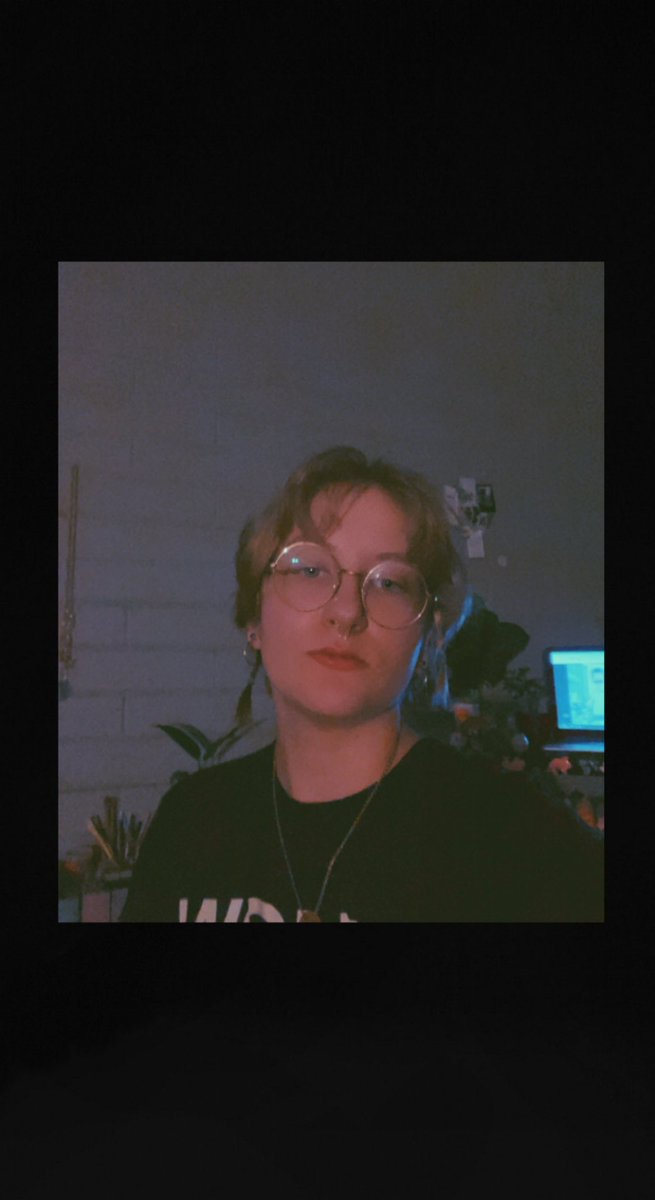 _quomb's tweet photo. wow its #mcytmodselfieday already?

╭                                                      ╮
     ⊳ elainaexe: admin
     ⊳ derivakat: twitch mod
     ⊳ jellybean: twitch/disc mod
     ⊳ eret: twitch mod
╰                                                      ╯ https://t.co/wfvPz5hY1g