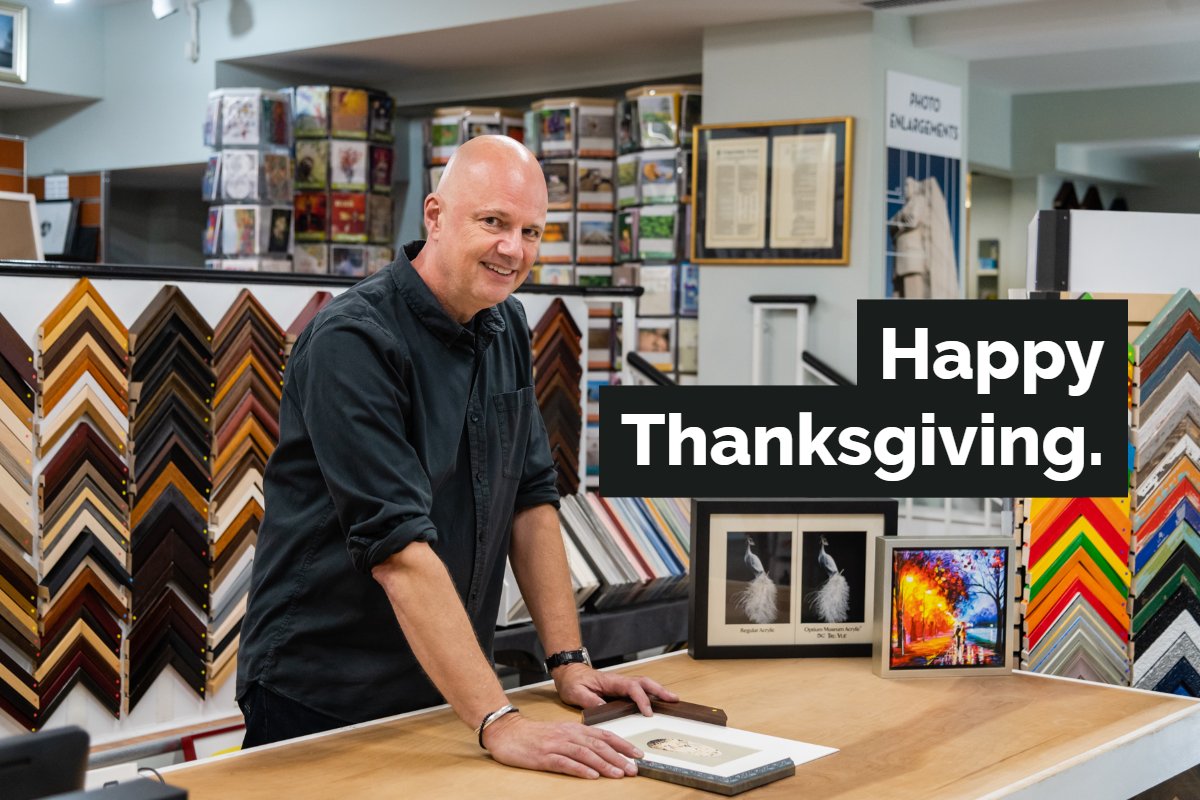 hillframe's tweet image. Today and every day, we're thankful for all the support of our #DC community. We hope your Thanksgiving is filled with love, family, and memories worth framing. 💛 #CapitolHillFrameAndPhoto