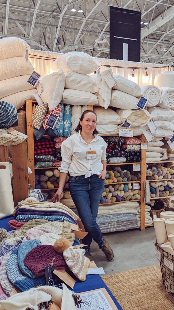 circlerlamb's tweet photo. Come find us in Toronto this weekend! @ooak_toronto #canadianwool #handmade #revolutionwoolco https://t.co/p8Lo2NiOhb
