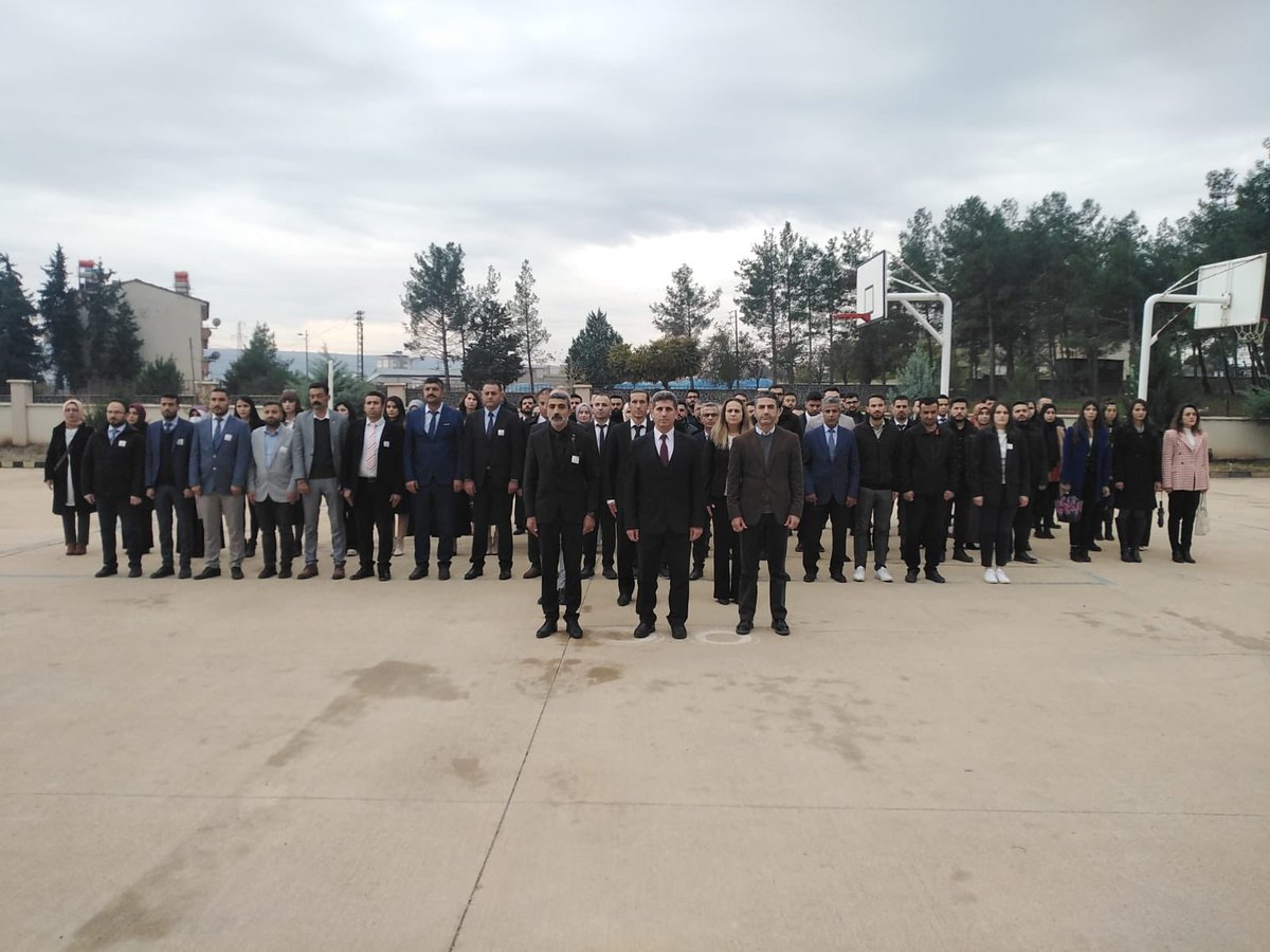 IhlCahit's tweet photo. İlçe Milli Eğitim Müdürlüğümüz koordinesinde Yavuzeli HEM ve @YavuzeliIHO  işbirliği ile hazırlamış olduğumuz 24 Kasım Öğretmenler Günü Programı İlçe protokolü ve öğretmenlerimizin katılımıyla gerçekleştirildi.@hasanrasit @SakarogluKemal @mustafakirac27 @ismailncel5 https://t.co/iBvSQPR38c