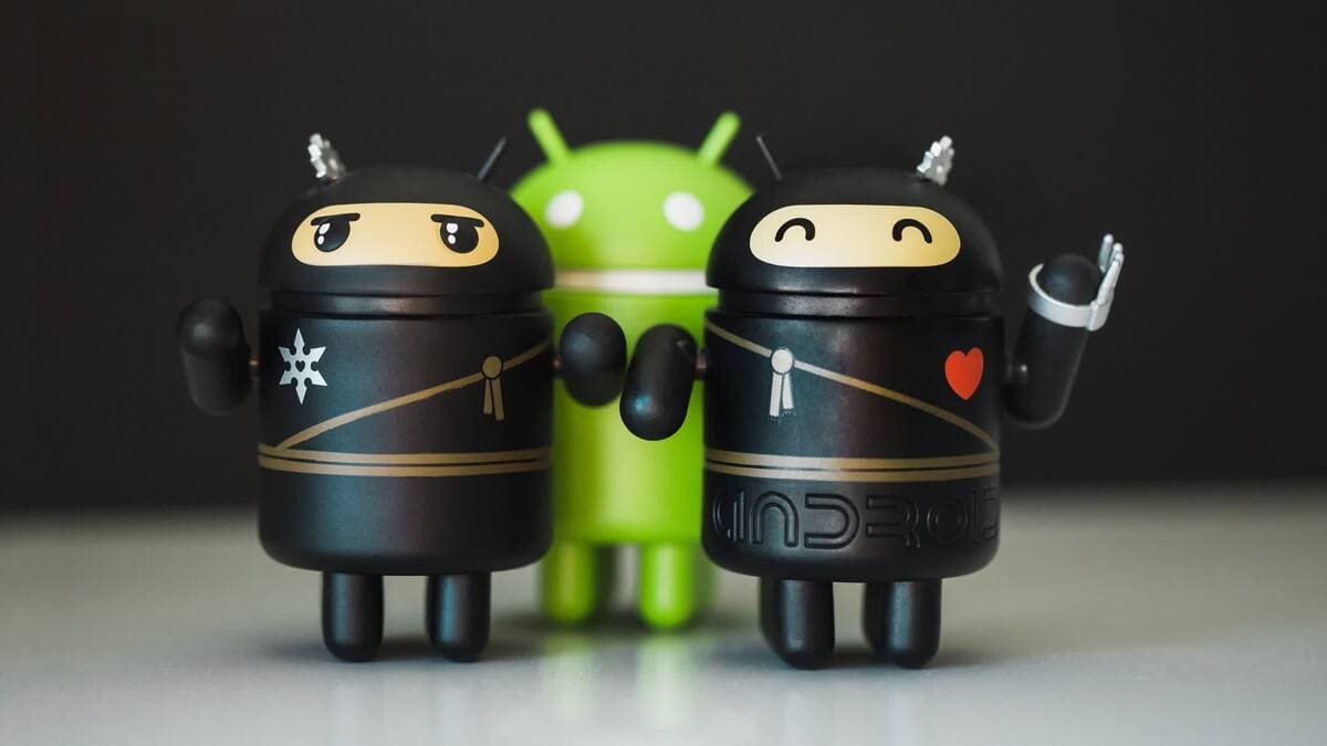 CeotechI's tweet photo. Google rivela che le GPU Mali sono afflitte da vulnerabilità
#Android #ARM #CyberNews #CyberSecurity #Google #GPUMali #Hacker #Hacking #IanBeer #MobileNews #Notizie #Oppo #ProjectZero #Samsung #Sicurezza #TechNews #Telefonia #UAF #Vulnerabilità #Xiaomi
https://t.co/o0inhF4lKa https://t.co/IiRffvxCPw