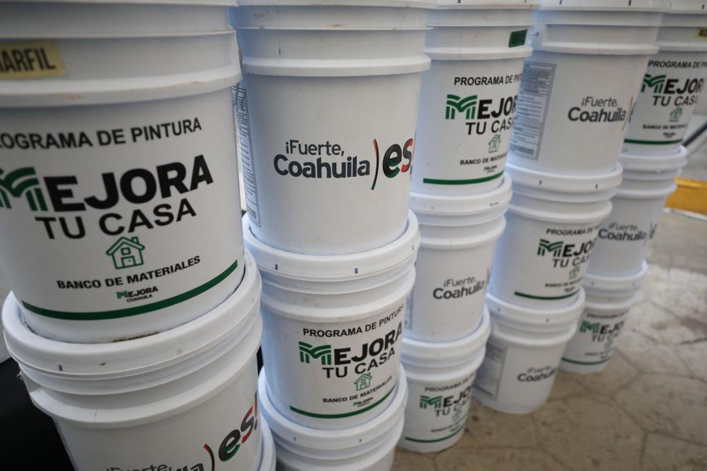 manolojim's tweet photo. que mejoran la calidad de vida de nuestras familias. Trabajando en equipo siempre se logran mejores resultados #Coahuila 👍🏼🤠💪🏼#FuerteCoahuilaEs (2/2) https://t.co/4xXZ2t6Gbo