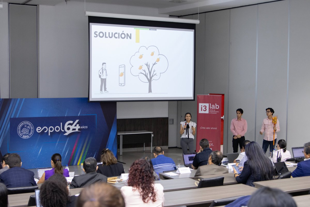 espol's tweet photo. Las propuestas innovadoras de #ESPOL brillaron en la final de Innovacción. Cuatro equipos politécnicos expusieron sus ideas creativas en tres desafíos. El grupo ganador es ESPOL Responde, con un sistema para reportar emergencias. Conoce más detalles en: https://t.co/HbcNwckd9F https://t.co/PrRBjMLDgh
