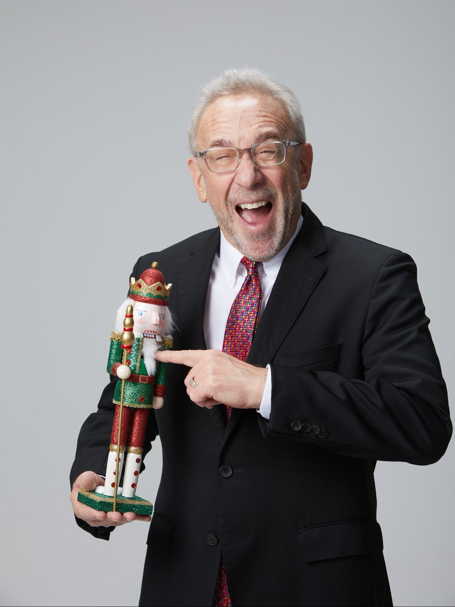 #HappyThanksgiving from your #LouisvilleOrchestra! We are grateful to share the spirit of the season through music. P.S. Holly Jolly Bob can't wait to see you all at Holiday POPS this Saturday!