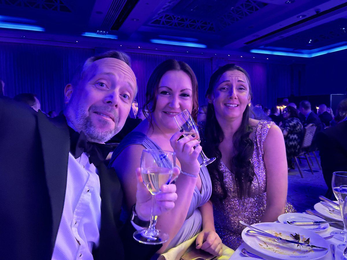 MatthewWelstead's tweet image. #RECAwards2022 what a night!