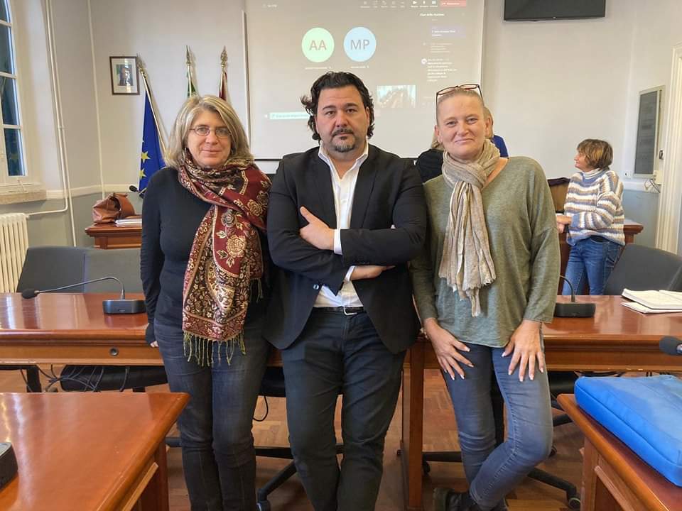 Municipio X, Ieva, Di Pillo, Paoletti (M5S): "Disservizi Metromare, occupiamo l’Aula Consiliare.
m.facebook.com/story.php?stor…