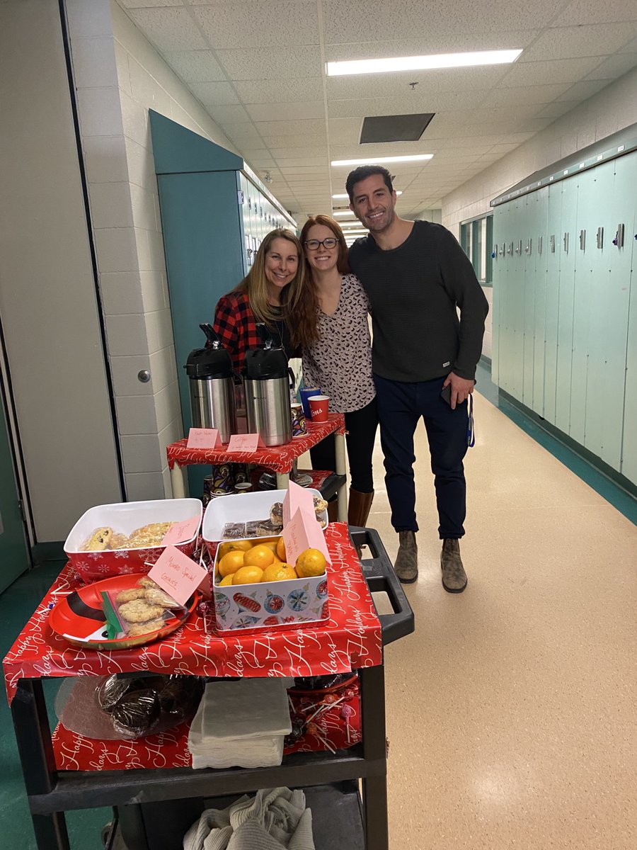 When your colleagues come around with goodies… thank you for the positive Thursday vibes!! #gratitude ⁦<a href="/KalamalkaSecond/">Kalamalka Secondary</a>⁩