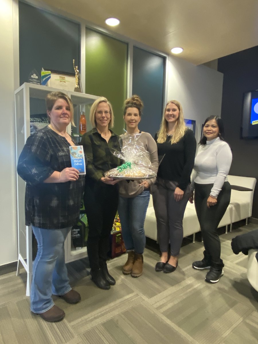 TheHrnc's tweet photo. As we continue celebrating the Multicultural Week, we visited Carlton Trail College, Horizon School Division, Futuristic Industries, Humboldt EMS, Humboldt RCMP, and Humboldt Family Physicians and shared with them famous delicacies from different countries.
#TheHRNC https://t.co/gYFPMgFFbc