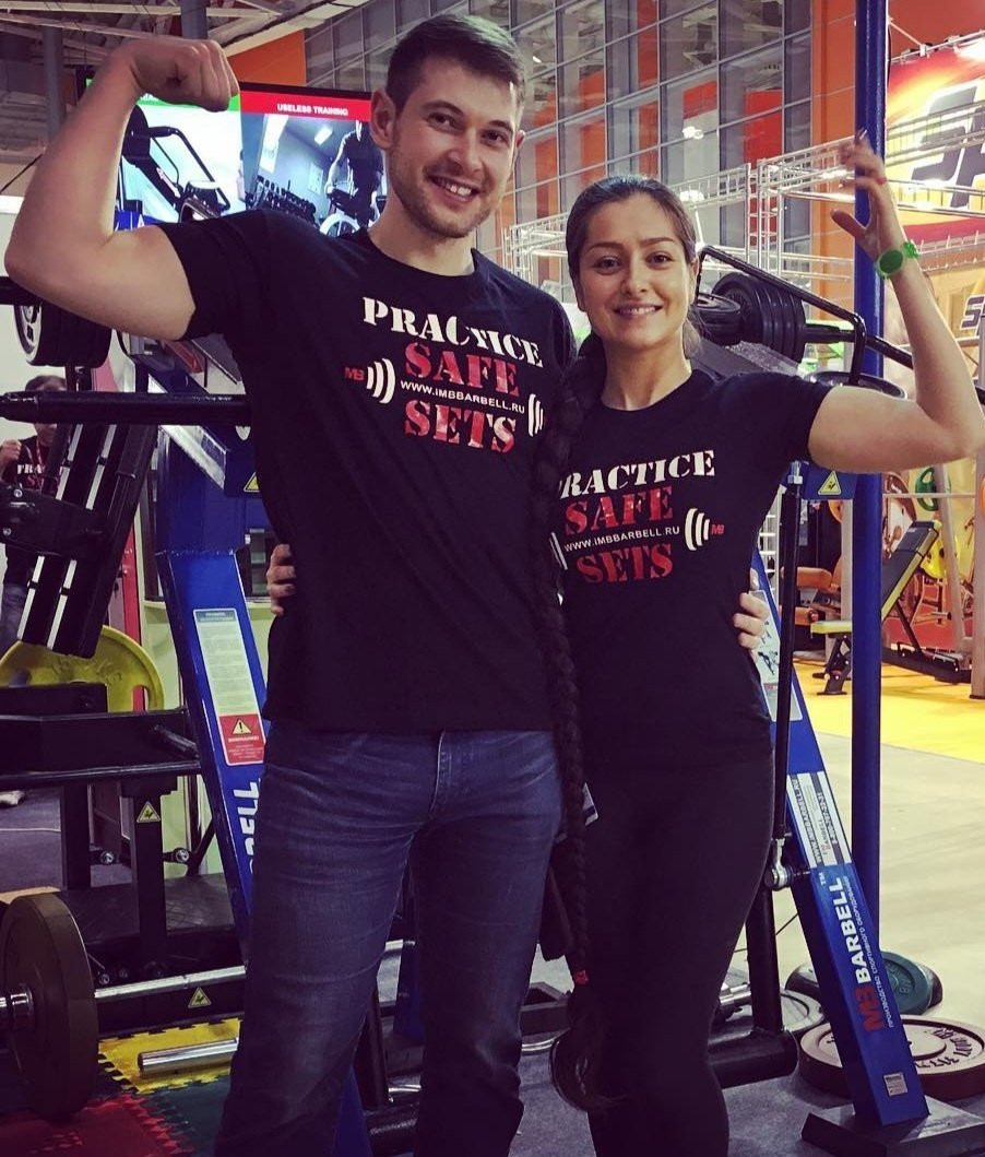 Marianna_fit's tweet photo. Had a great day with my good friend @Nikolay_fit_91 💪 #gym #gymlife #fitness #buddies https://t.co/hT6fsc9Znl