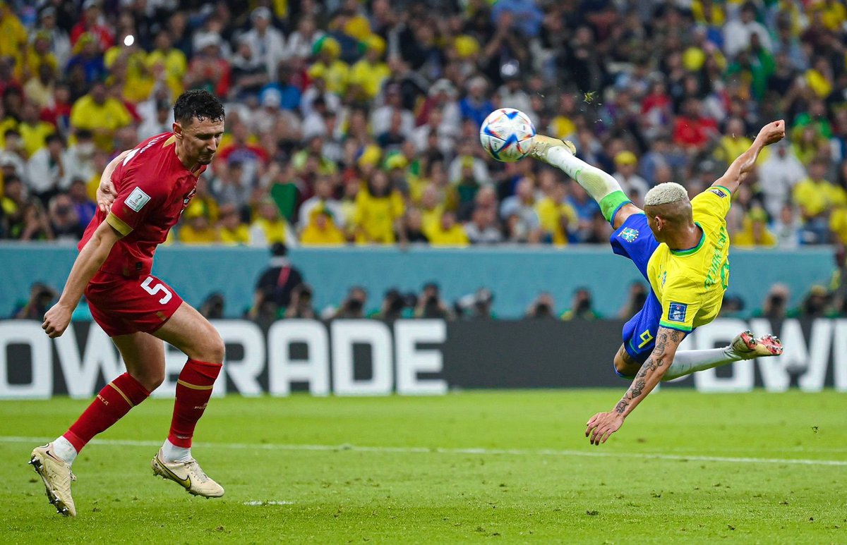 lnstantFoot's tweet photo. Incontestablement le plus beau but de cette 1ère journée ! ✨😍

#BRA 2-0 #SRB

#FIFAWorldCup | #BRASRB https://t.co/J7wooi5f1c