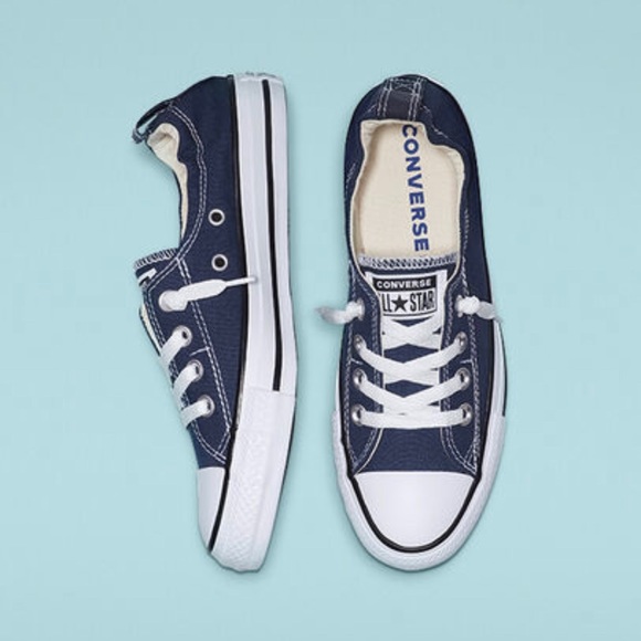 lindame55ina's tweet photo. So good I had to share! Check out all the items I'm loving on @Poshmarkapp #poshmark #fashion #style #shopmycloset #converse #daytrip #gemco: https://t.co/zHKiGAeO9K https://t.co/5RxfamZeMz