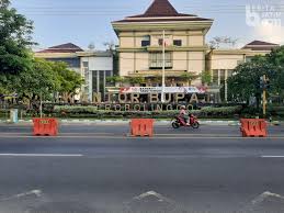 khosimbwi's tweet photo. Bangkit Probolinggo Bangkit
#ProbolinggoBangkit
#TppJatim
#TppBanyuwangi
#Songgon
@jokowi
@halimiskandarnu
@arifwijaksan4
@dhorocecep
@pebri_469
@Msuluh
@SuritnoRedy
@Ferinahartono https://t.co/CB0D61qtXT
