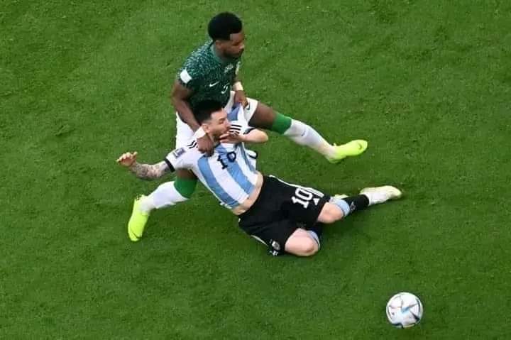 لما تخرج المغرب عشان تروح اخوك الصغير من الشارع.