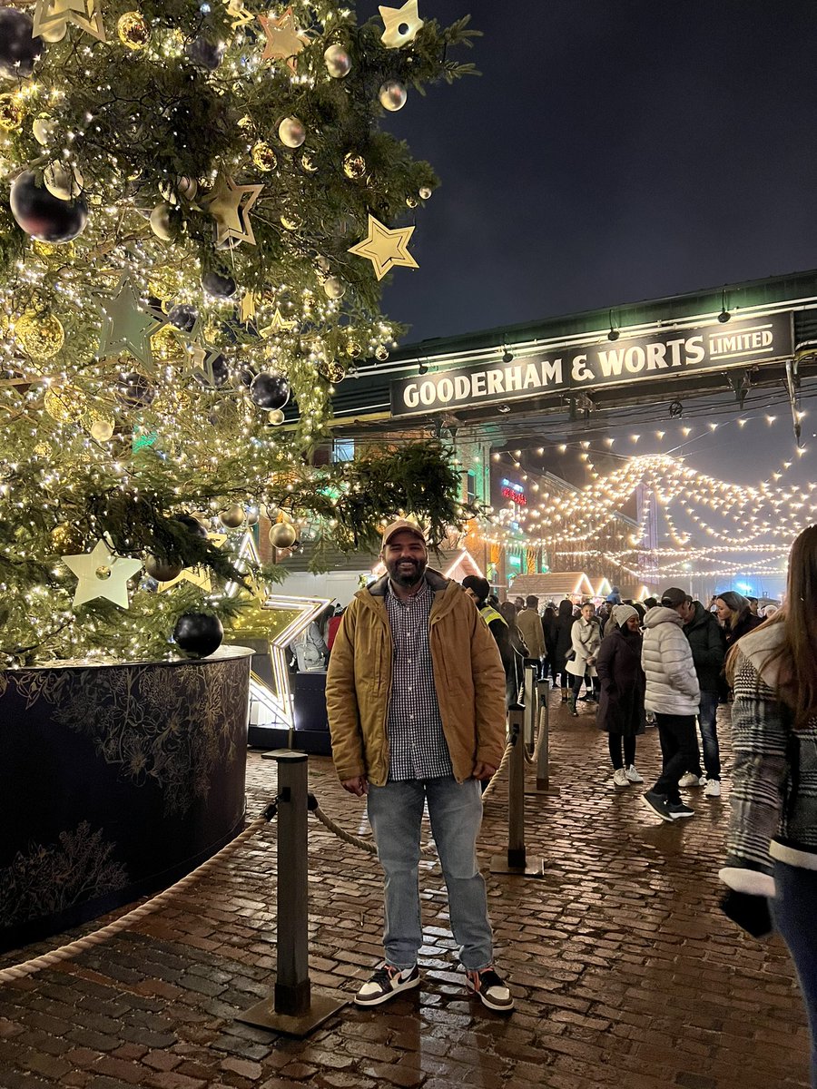 kunalkamra88's tweet image. Canada says hi