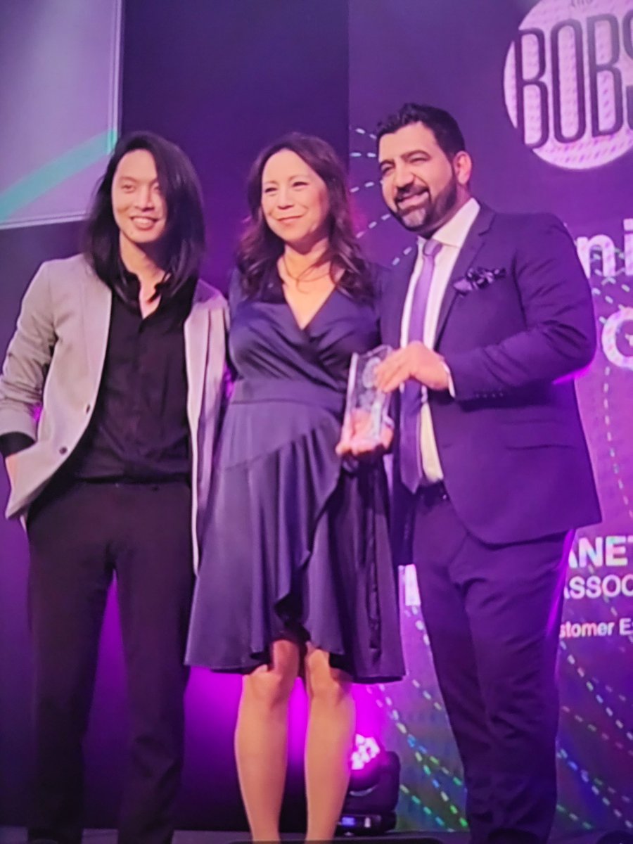 Janet LeBlanc (@janet_leblanc) on Twitter photo We were delighted to sponsor the BEST CUSTOMER EXPERIENCE category at the #OttBOBs, hosted by <a href="/ottawabot/">Ottawa Board of Trade</a> & <a href="/obj_news/">Ottawa Business Journal</a>. Warmest congratulations to <a href="/SinixMedia/">Sinix Media Group</a> for winning this category … truly deserving! #ottnews #ottbiz #myottawa #CX We were delighted to sponsor the BEST CUSTOMER EXPERIENCE category at the #OttBOBs, hosted by <a href="/ottawabot/">Ottawa Board of Trade</a> & <a href="/obj_news/">Ottawa Business Journal</a>. Warmest congratulations to <a href="/SinixMedia/">Sinix Media Group</a> for winning this category … truly deserving! #ottnews #ottbiz #myottawa #CX