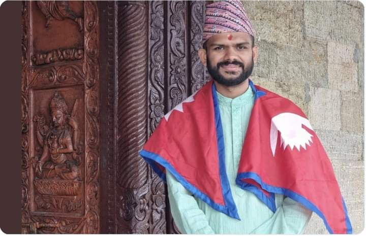यसपाला हारेर पनि जितेका व्यक्ति सागर ढकाल।
उहाँप्रती सम्मान छ, देश विकास गर्न एस्तै हुटहुटी चाहिन्छ।
सचेत नागरिक💗