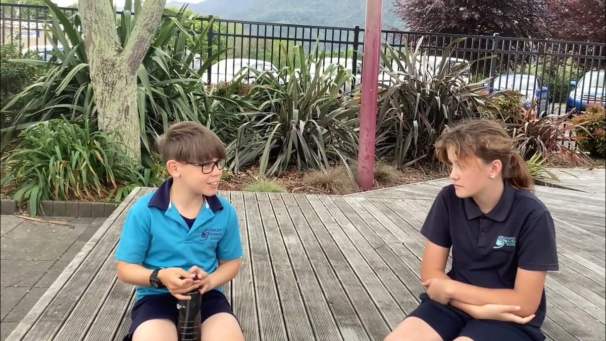 A shout out to the Gold Chains from @Arahoe School who took part in the 123Tech challenge this year and created an app that combines technology and Gardening, check out their presentation at zcu.io/0awI , great work Gold Chains!!