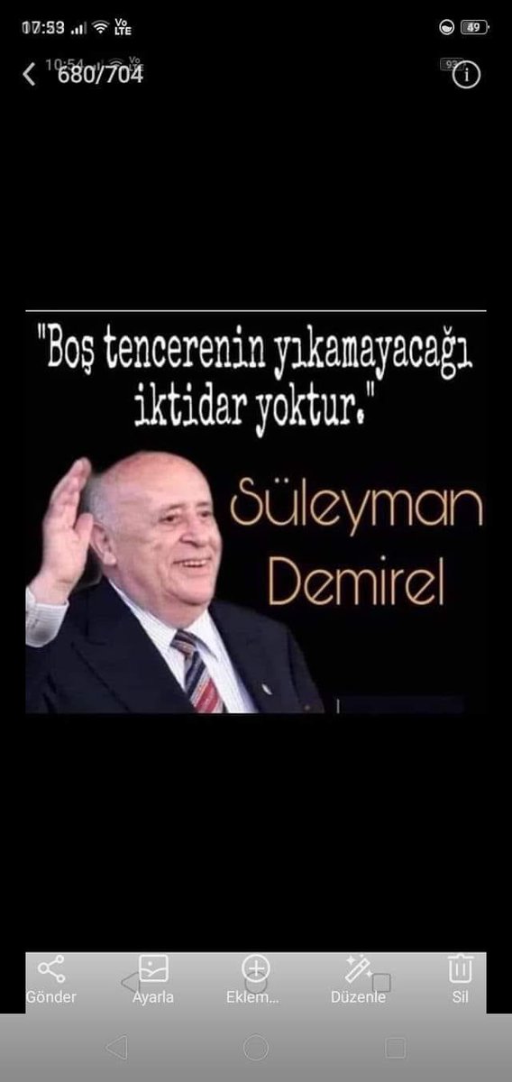 necmettindnmez1's tweet photo. Muhyiddin Arabi;
#MADDİ Hayata Tapanlar,
#Deniz Suyu İçenler Gibi,
İçtikçe Tuzlu Suyu ,
#SUSUZLUKLARI Artar,
(21)Yıl #İKTİDAR Sahipleri İçmeye Doymadılar #UNUTTULAR;
KESER Döner SAP Döner Birgün #HESAP Döner,
@DpGultekinUysal @cenginyurt52 https://t.co/Im6aCddlGF