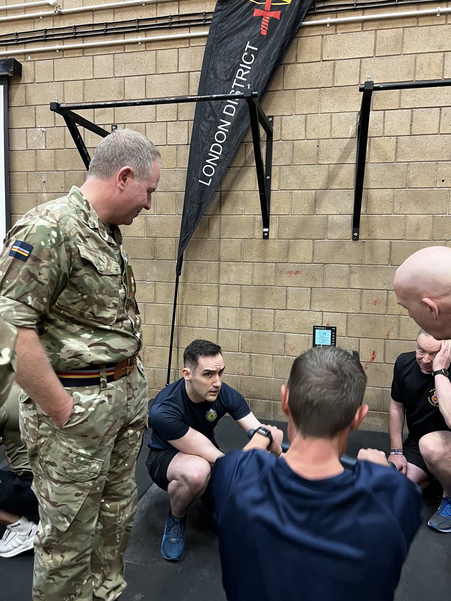 🚣‍♀️ S P O R T 🚣‍♂️ Wednesday’s are well known sports days in the Army! Well done to LSgts Kirstin Milne & Emma Dann for representing in the GOC Rowing Competition! Although no silverware was won on this occasion, the feeling of team spirit prevailed. #sport #rowing