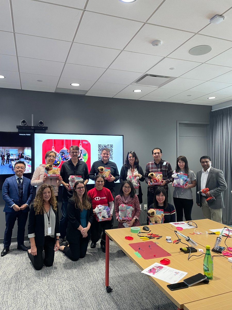 MakerMakeChange's tweet photo. It's raining cats and dogs here (unicorns and dinosaurs, too!).
Thank you @HSBC_CA #volunteers in Toronto and Vancouver for adapting toys for #HackingForTheHolidays! #HSBCCommunity https://t.co/rpUHQuZVtt