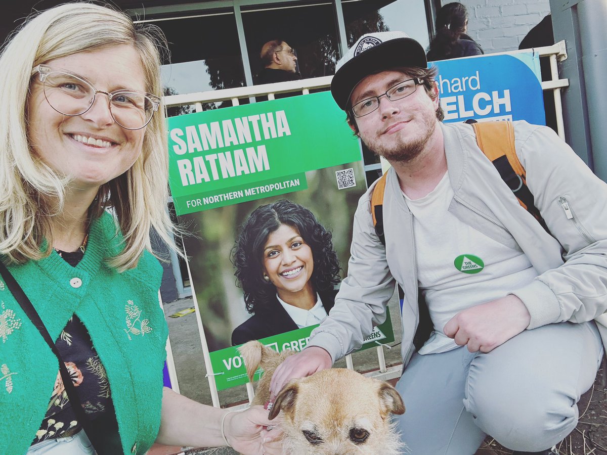 susannenewton's tweet photo. Up North in Epping at early voting with @MSinapiGreens, @VictorianGreens Thomastown candidate. I’ve known Matt for over 4 years and he cares deeply about creating a better society for all, especially the LGBTIQA+ community. He works hard and deserves your first preference. 💚 https://t.co/1JDkP3iklR