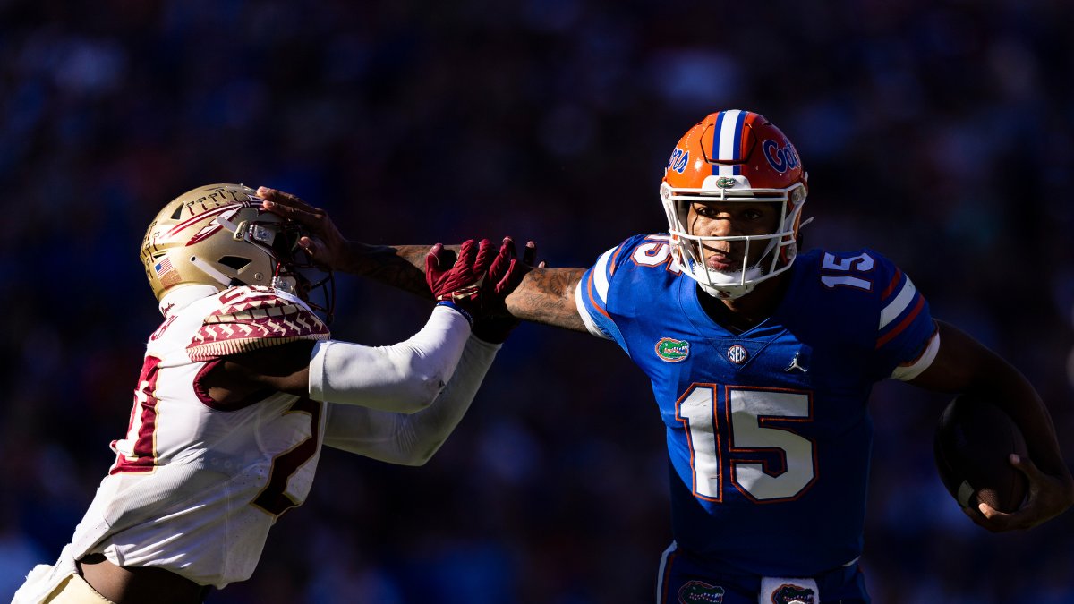 delatorre's tweet photo. 24 hours from now the rivalry is renewed. 

https://t.co/WAoICgDBgu https://t.co/6G2NzEPIvv