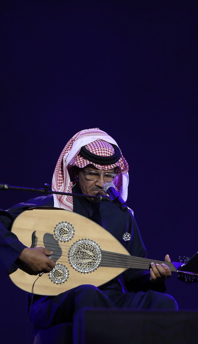 e054e's tweet photo. 🎶🎶🎶🎶

 #خالد_عبدالرحمن https://t.co/umErjE2M4m