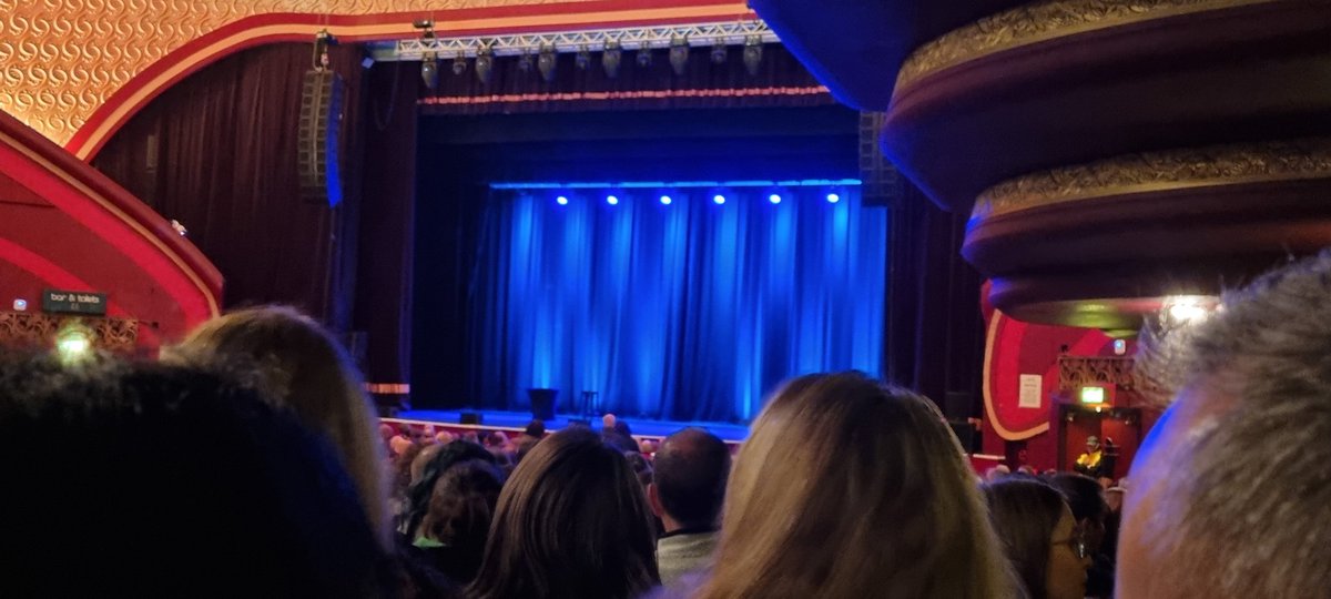 Watching <a href="/JasonManford/">Jason Manford</a>.