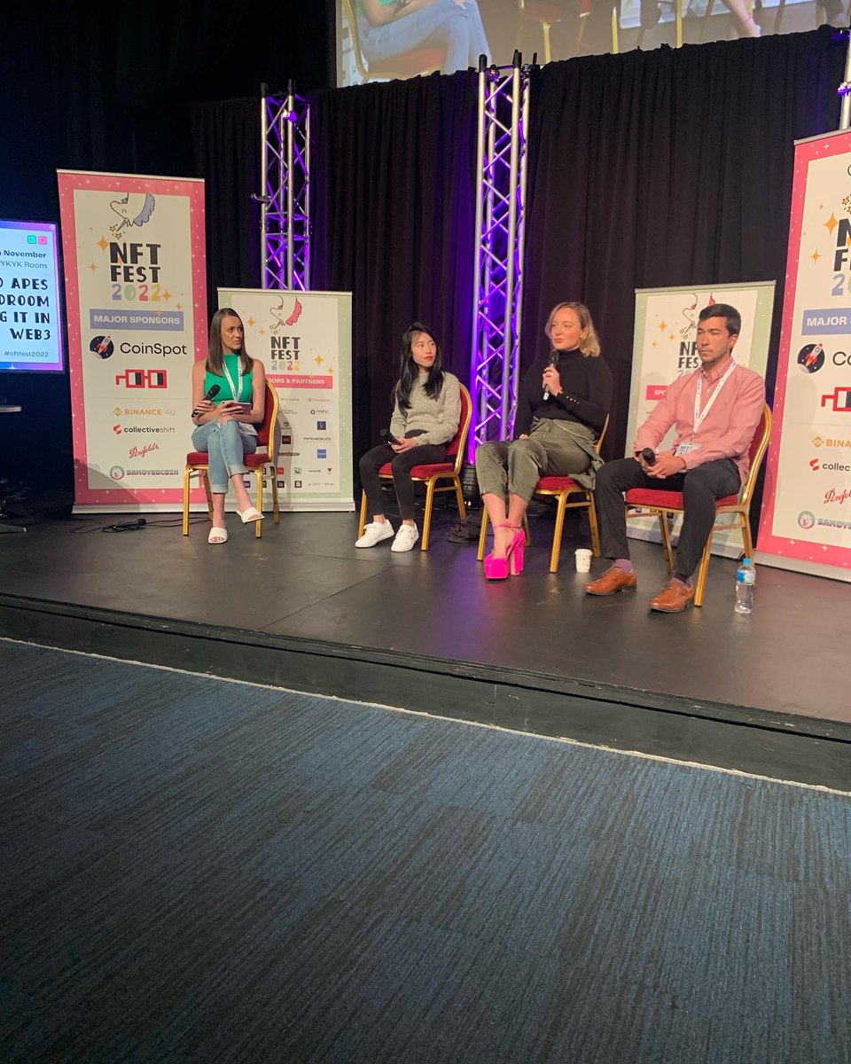 One of my highlights from the past 2 days was seeing my best friend and business partner <a href="/pamcaldwell_/">Pam Caldwell 🇦🇺🏴󠁧󠁢󠁳󠁣󠁴󠁿</a> on stage 🙌🙌

A proud moment knowing how nervous she gets being on stage but she absolutely crushed it 🤩

#Sisterhood 👯‍♀️💜💜