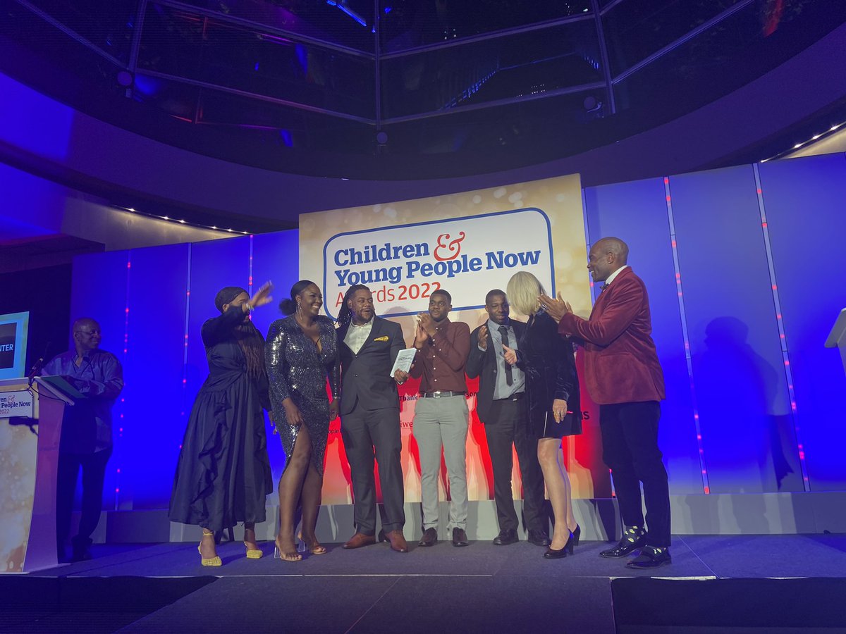 Well we’re speechless!! We just won the Early Intervention Award <a href="/cypnow/">Children & Young People Now</a> awards!!

Massive well done to the team who worked so hard on #beyondthebanter 🎉🎉🎉🎉 What an achievement to get this award - and thanks <a href="/LibPeck/">Lib Peck</a> for handing it to us!!! #goteam