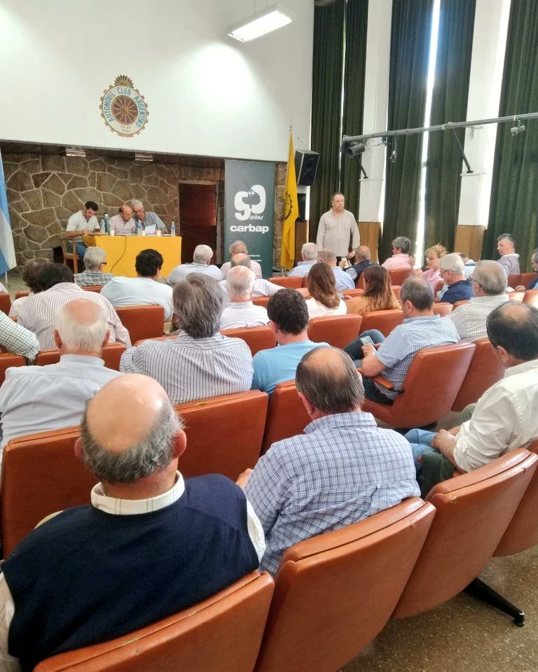 Reuniones de Comisiones y de Consejo Directivo del mes de #Noviembre en #MarDelPlata.

Esta ciudad es sede de una de nuestras Rurales Fundadoras, la #SociedadRuralMarDelPlata 📍 Gracias por recibirnos 🙌🏻

#EquipoCARBAP #RuralesCARBAP #CARBAPEnMarDelPlata