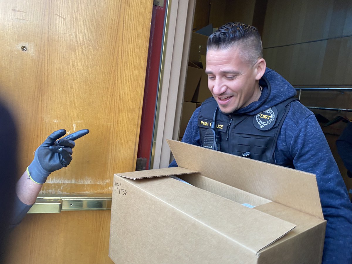 Pittsburgh Police tweet media