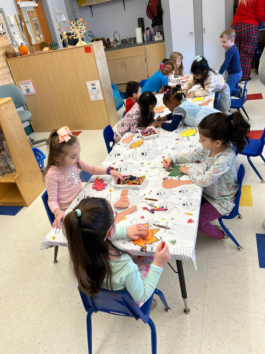 Katie Lewandowski tweet media