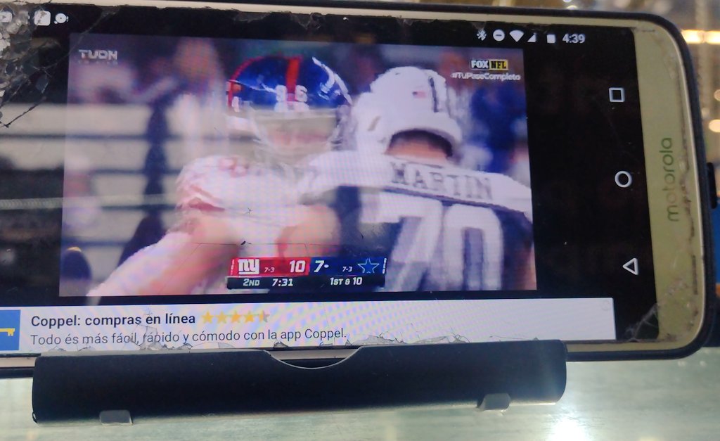 FeliciaPea11's tweet photo. #tupasecompleto viendo el partido desde la chamba https://t.co/U48pEQlVC6