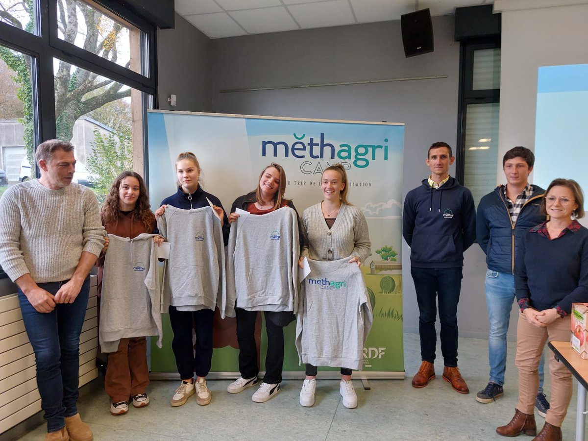 Deux classes du #lyceeagricole de @sthilaireduharcouet ont participé ce jour au concours #methagricamp porté par le plan #methanormandie pour construire notre futur énergétique 
<a href="/sorre_depute/">SORRE Bertrand député de la Manche</a> #petrsudmanche #regionnormandie
👏 aux lauréats et en route pour la finale régionale 🏆