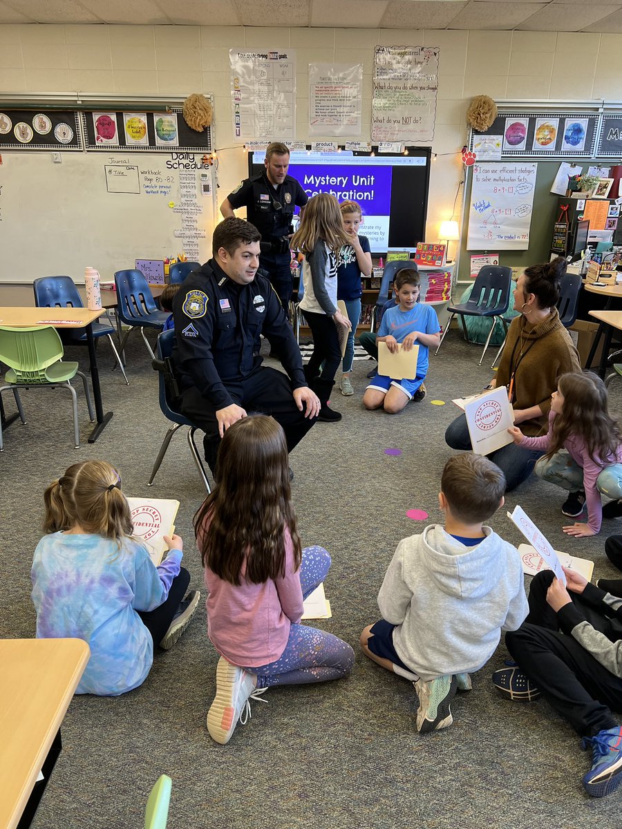 It was a great day at West District School as our third grade Tigers met with officers from Farmington and New Britain in conjunction with their mystery reading unit. Students learned about the importance of jotting notes, following suspects’ clues and working with red herrings!